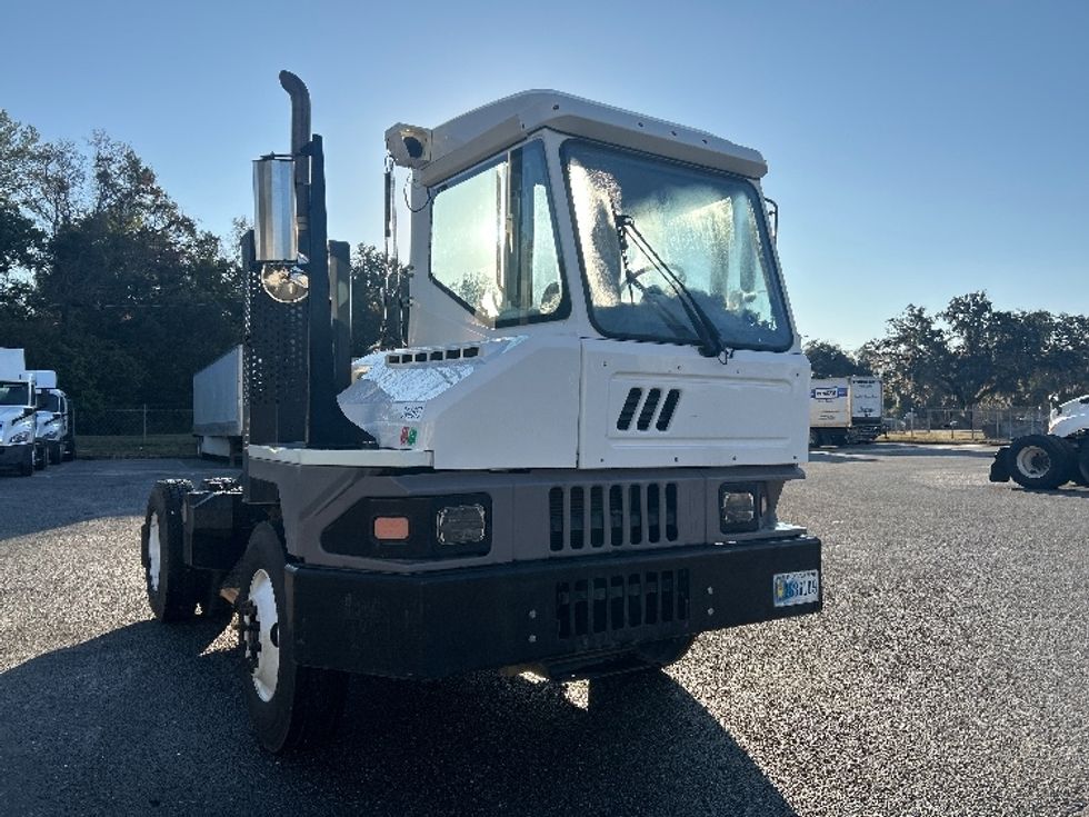 Yard Truck-Heavy Duty Tractors-Ottawa-2019-T2-Tallahassee-FL-166,359\n\t\tmiles-$ 66,250 - Image 1