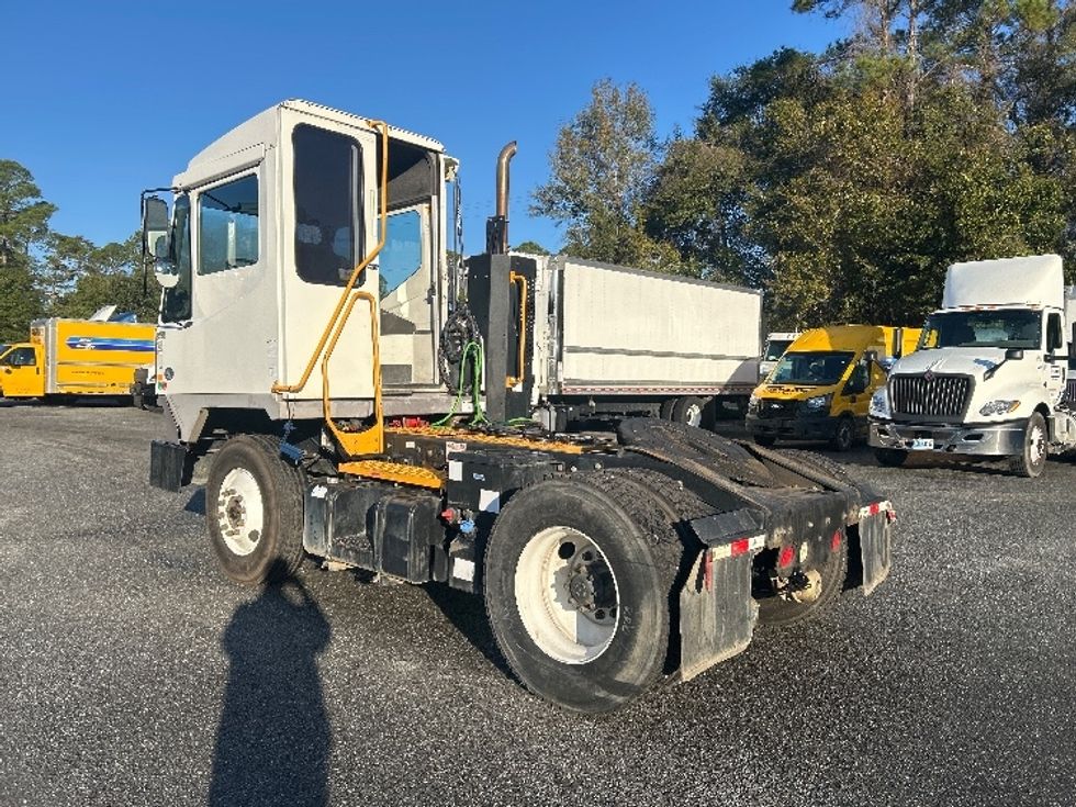 Yard Truck-Heavy Duty Tractors-Ottawa-2019-T2-Tallahassee-FL-166,359\n\t\tmiles-$ 66,250 - Image 5