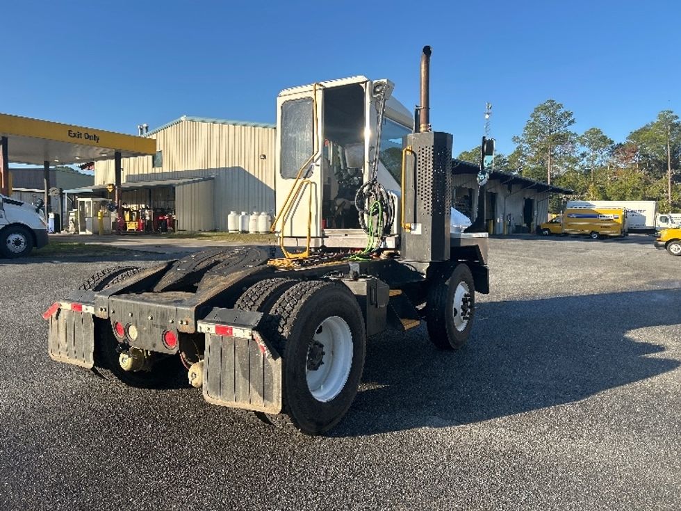 Yard Truck-Heavy Duty Tractors-Ottawa-2019-T2-Tallahassee-FL-166,359\n\t\tmiles-$ 66,250 - Image 7