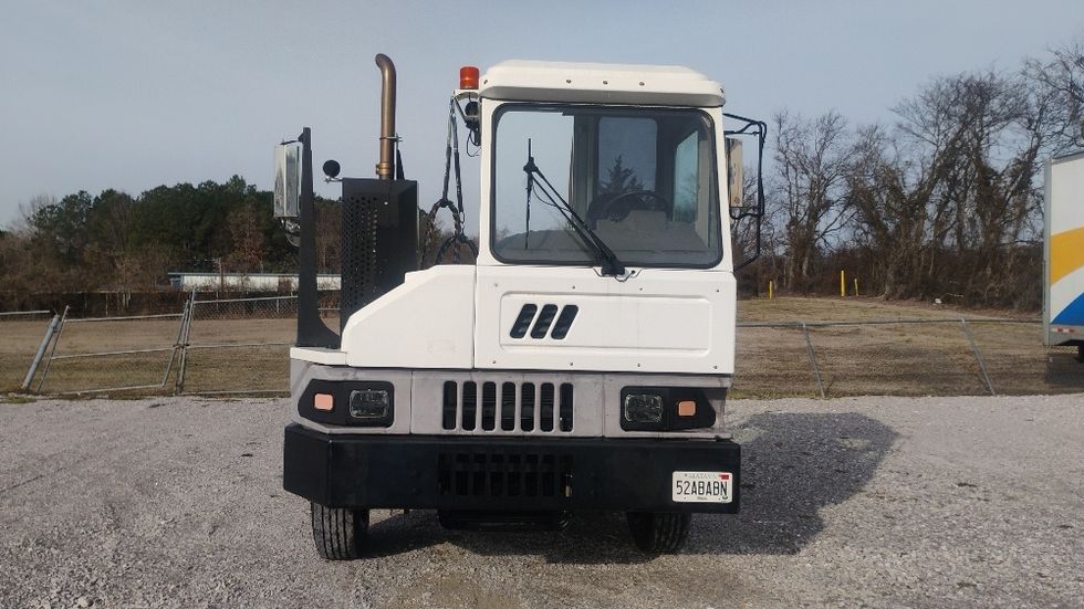 Yard Truck-Heavy Duty Tractors-Ottawa-2019-T2-Tuscumbia-AL-39,185\n\t\tmiles-$ 66,750 - Image 2