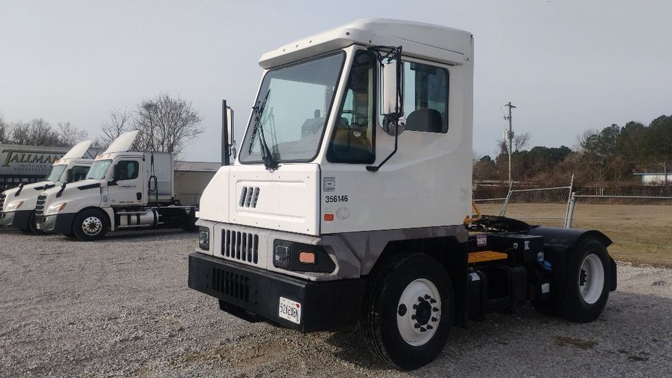 Yard Truck-Heavy Duty Tractors-Ottawa-2019-T2-Tuscumbia-AL-39,185\n\t\tmiles-$ 66,750 - Image 3
