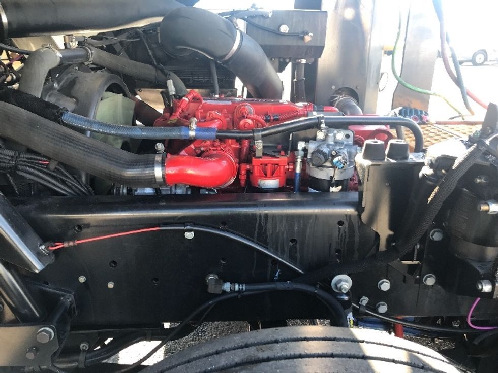 Yard Truck-Heavy Duty Tractors-Ottawa-2019-T2-West Sacramento-CA-35,799\n\t\tmiles-$ 69,250 - Image 16