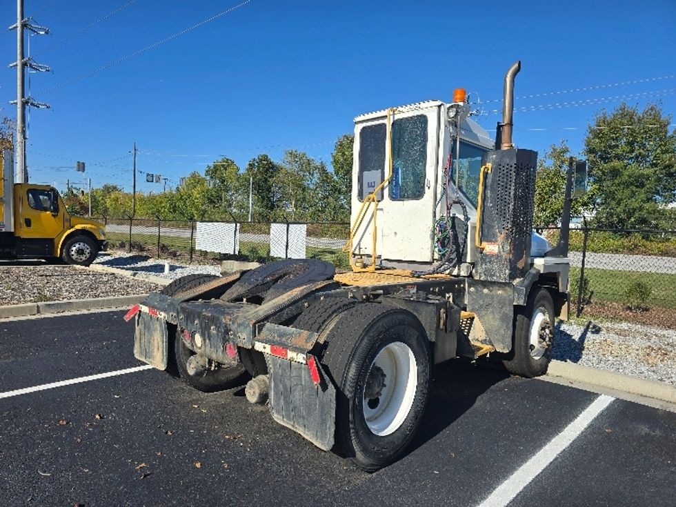 Yard Truck-Heavy Duty Tractors-Ottawa-2020-T2-Atlanta (Forest Park)-GA-15,204\n\t\tmiles-$ 79,000 - Image 7