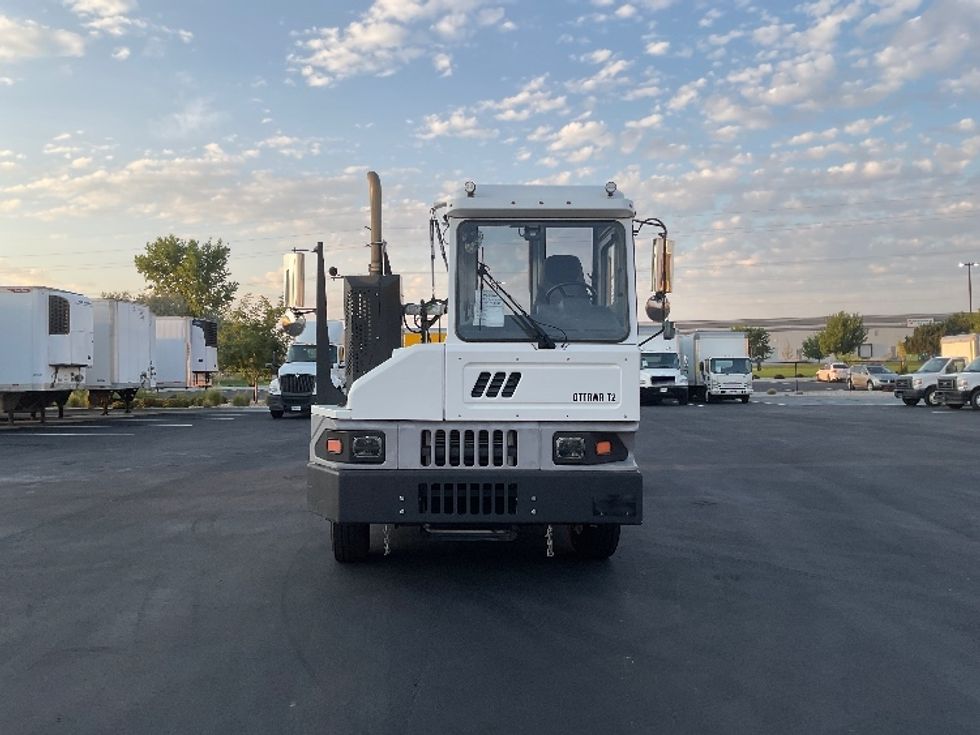 Yard Truck-Heavy Duty Tractors-Ottawa-2020-T2-Boise-ID-37,079\n\t\tmiles-$ 75,250 - Image 2