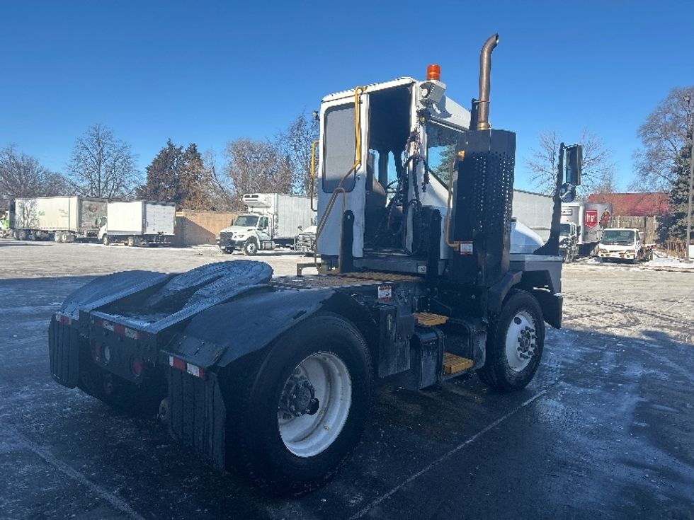 Yard Truck-Heavy Duty Tractors-Ottawa-2020-T2-Brooklyn Park-MN-17,128\n\t\tmiles-$ 63,500 - Image 7