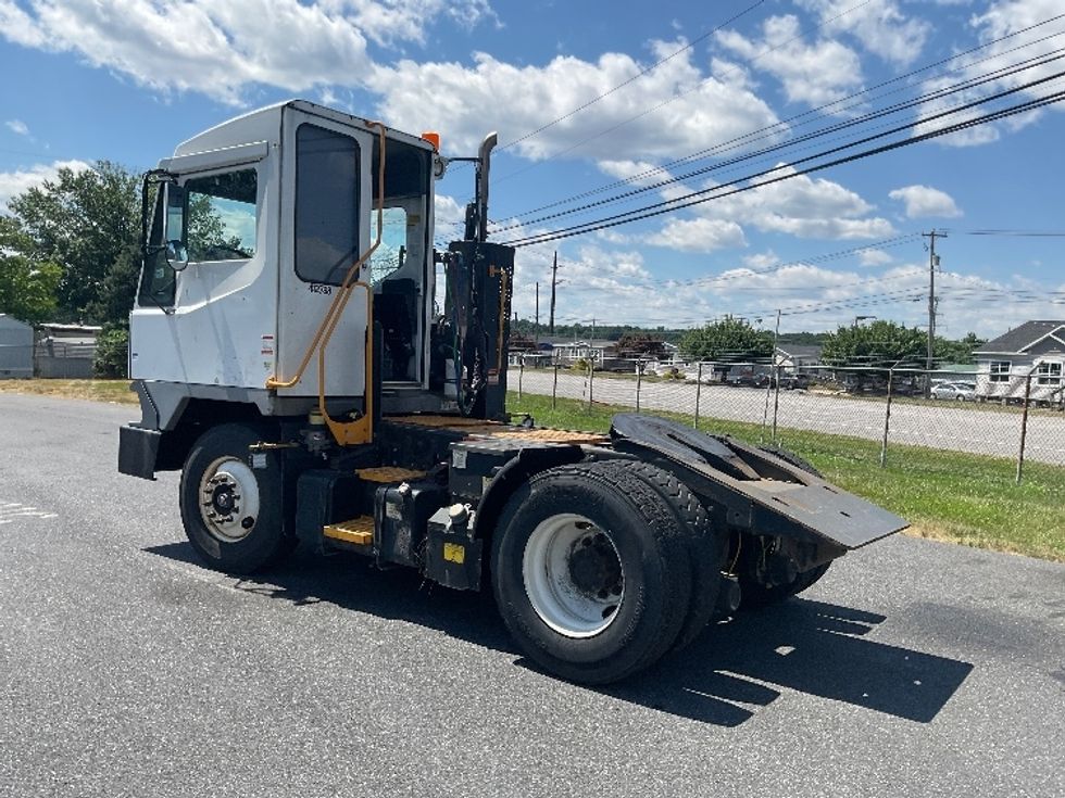 Yard Truck-Heavy Duty Tractors-Ottawa-2020-T2-Carlisle-PA-71,574\n\t\tmiles-$ 60,000 - Image 5