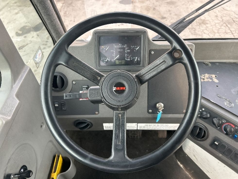 Yard Truck-Heavy Duty Tractors-Ottawa-2020-T2-Charlotte-NC-37,645\n\t\tmiles-$ 74,750 - Image 11