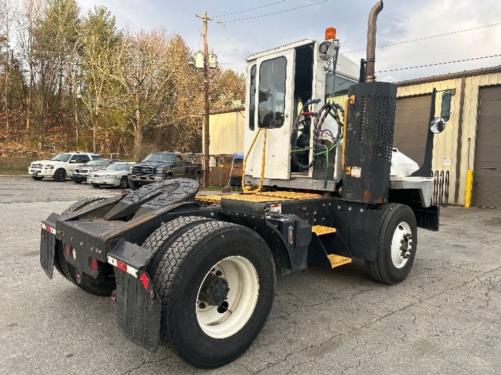 Yard Truck-Heavy Duty Tractors-Ottawa-2020-T2-Charlotte-NC-37,645\n\t\tmiles-$ 74,750 - Image 7