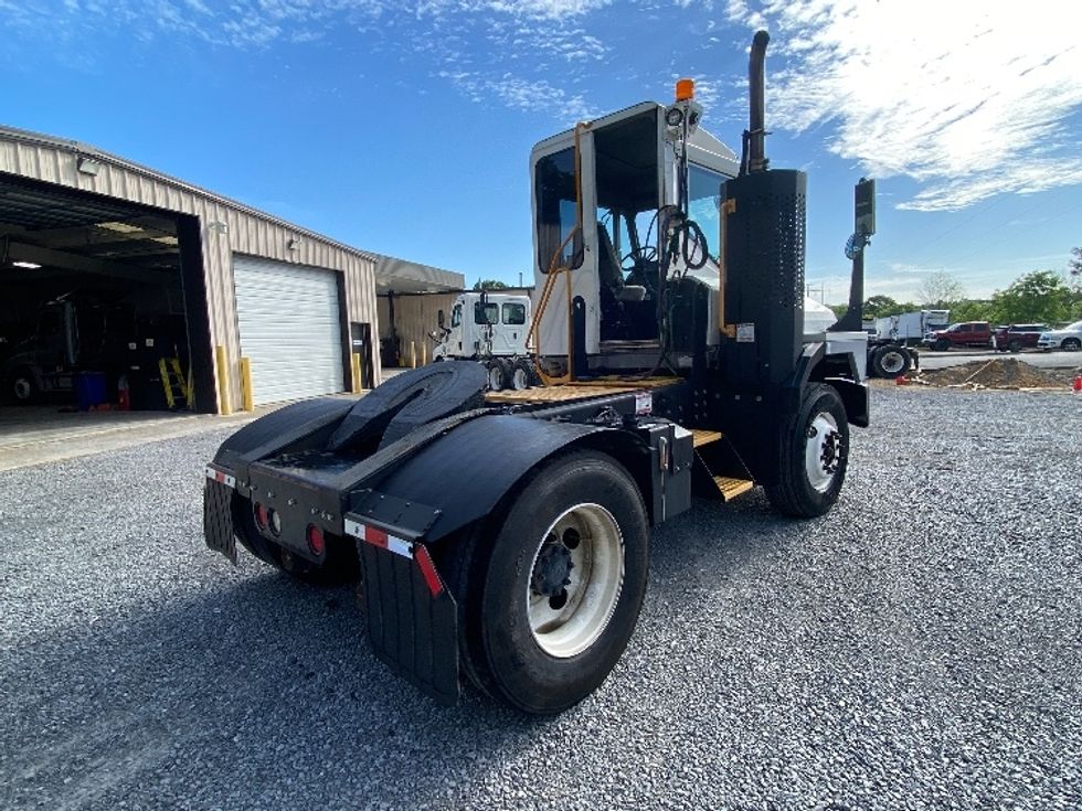 Yard Truck-Heavy Duty Tractors-Ottawa-2020-T2-Cleveland-TN-131,233\n\t\tmiles-$ 74,000 - Image 7