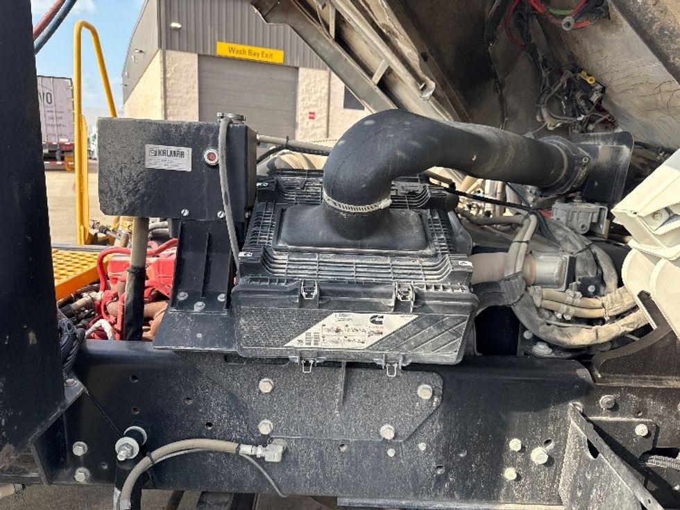 Yard Truck-Heavy Duty Tractors-Ottawa-2020-T2-Dallas-TX-24,092\n\t\tmiles-$ 92,500 - Image 12