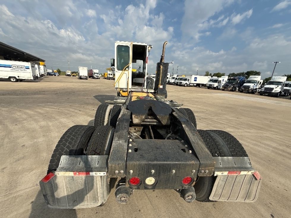 Yard Truck-Heavy Duty Tractors-Ottawa-2020-T2-Dallas-TX-24,092\n\t\tmiles-$ 92,500 - Image 6