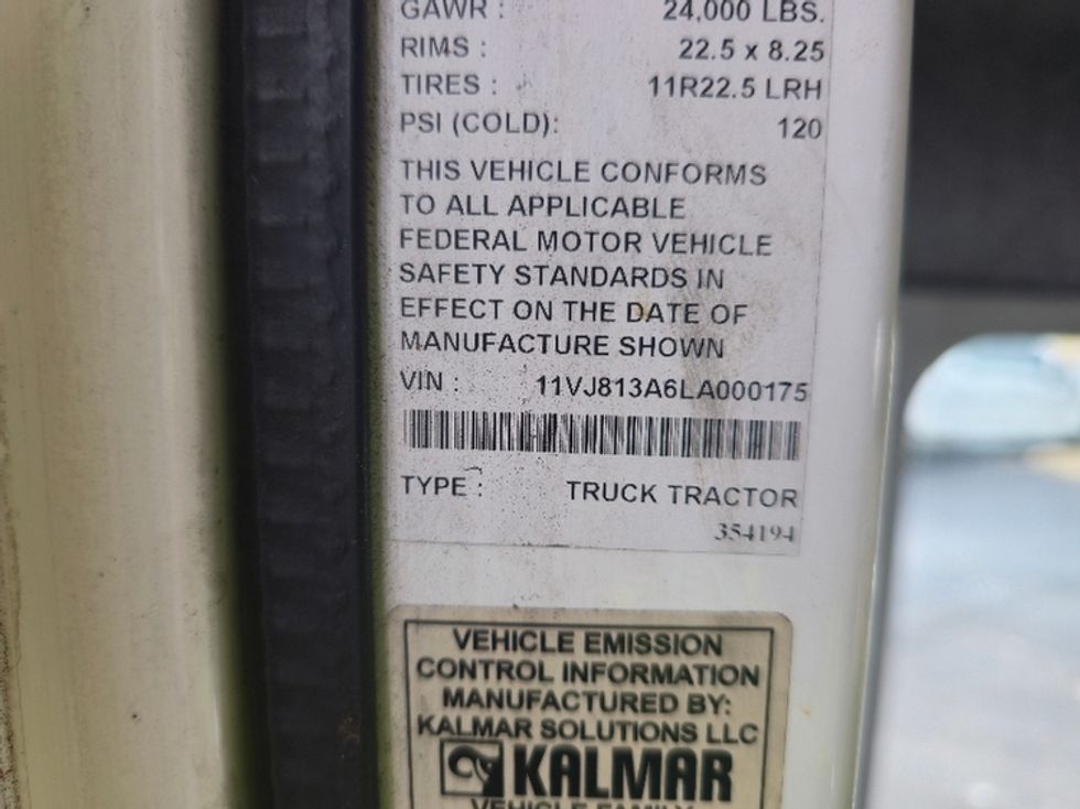 Yard Truck-Heavy Duty Tractors-Ottawa-2020-T2-Dayton-OH-35,469\n\t\tmiles-$ 71,500 - Image 14