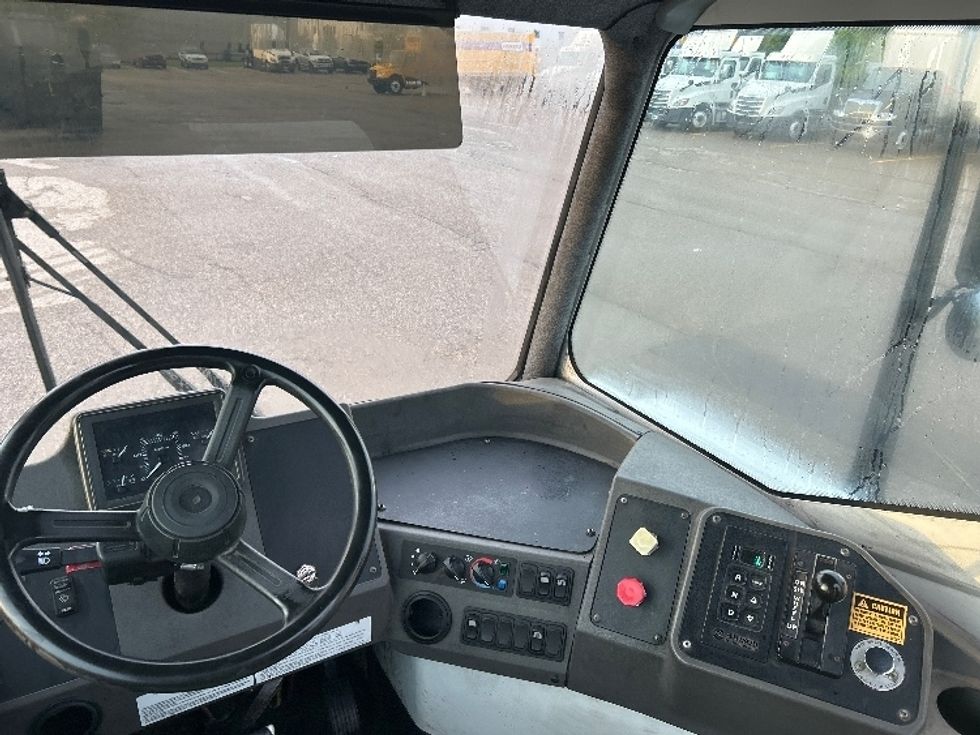 Yard Truck-Heavy Duty Tractors-Ottawa-2020-T2-Holland-MI-50,124\n\t\tmiles-$ 69,250 - Image 13