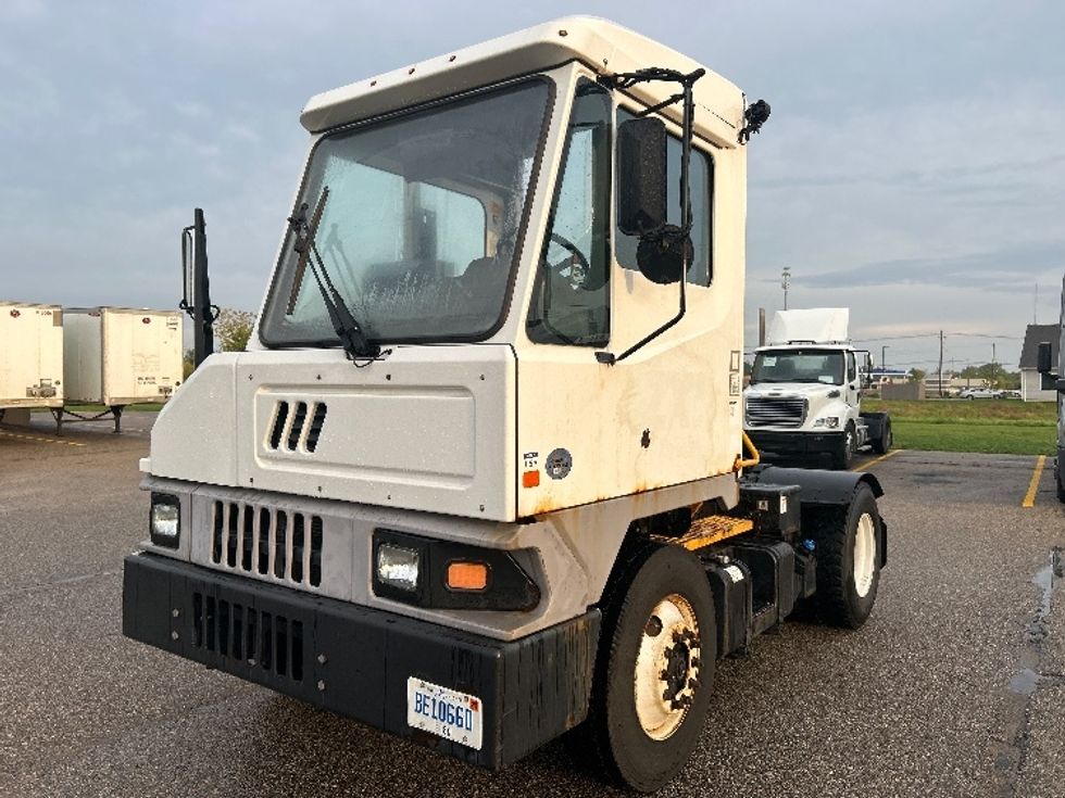 Yard Truck-Heavy Duty Tractors-Ottawa-2020-T2-Holland-MI-50,124\n\t\tmiles-$ 69,250 - Image 3