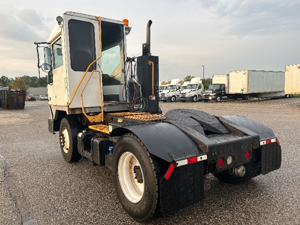 Yard Truck-Heavy Duty Tractors-Ottawa-2020-T2-Holland-MI-50,124\n\t\tmiles-$ 69,250 - Image 5