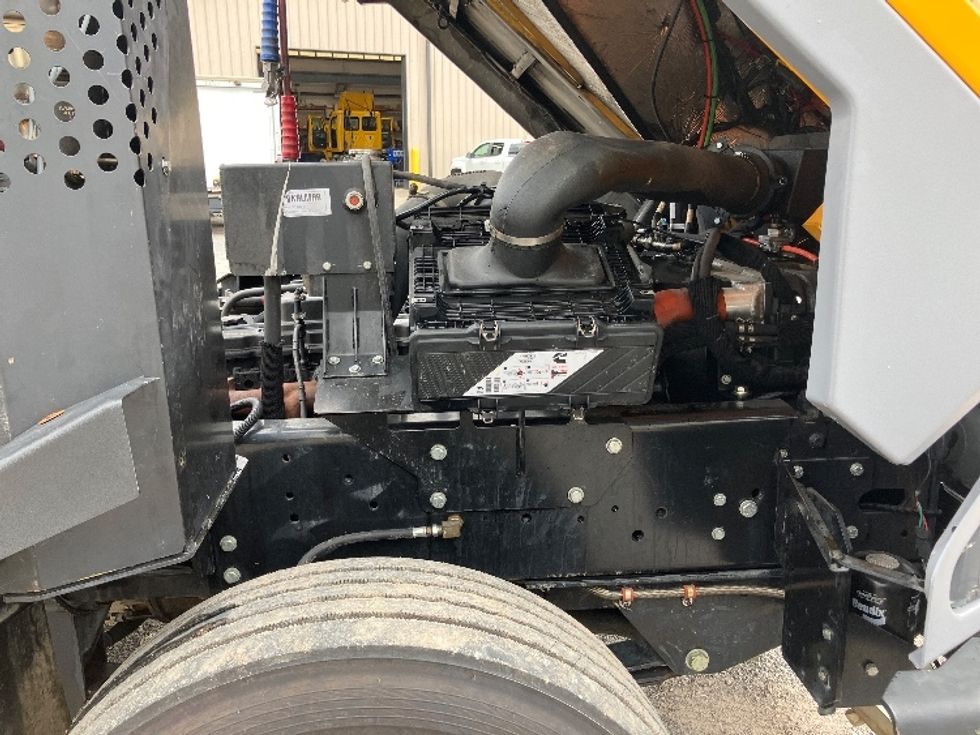 Yard Truck-Heavy Duty Tractors-Ottawa-2020-T2-Hueytown-AL-17,966\n\t\tmiles-$ 69,250 - Image 15