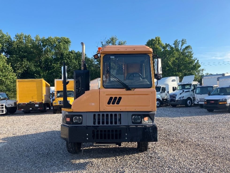 Yard Truck-Heavy Duty Tractors-Ottawa-2020-T2-Hueytown-AL-245,455\n\t\tmiles-$ 63,500 - Image 2