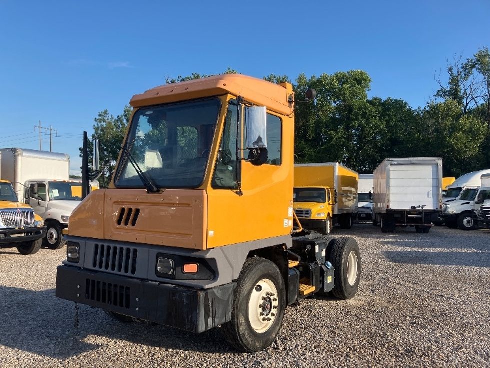 Yard Truck-Heavy Duty Tractors-Ottawa-2020-T2-Hueytown-AL-245,455\n\t\tmiles-$ 63,500 - Image 3