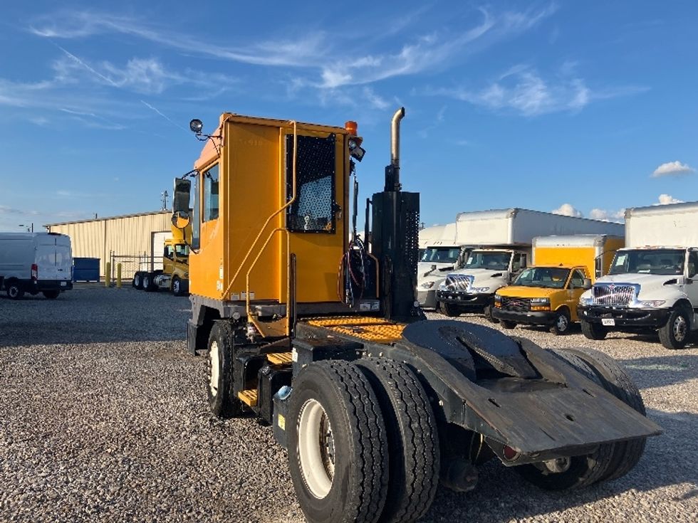 Yard Truck-Heavy Duty Tractors-Ottawa-2020-T2-Hueytown-AL-245,455\n\t\tmiles-$ 63,500 - Image 5