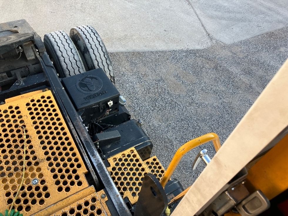 Yard Truck-Heavy Duty Tractors-Ottawa-2020-T2-Hueytown-AL-35,968\n\t\tmiles-$ 63,500 - Image 15