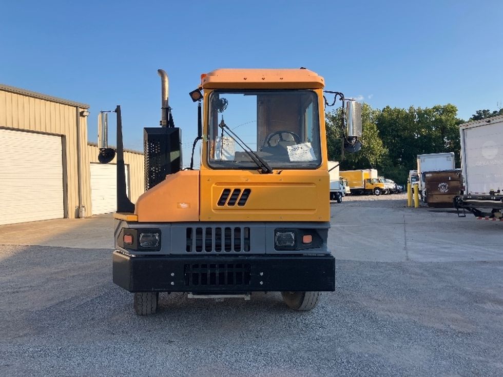 Yard Truck-Heavy Duty Tractors-Ottawa-2020-T2-Hueytown-AL-35,968\n\t\tmiles-$ 63,500 - Image 2