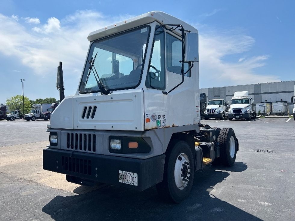 Yard Truck-Heavy Duty Tractors-Ottawa-2020-T2-Indianapolis-IN-502,034\n\t\tmiles-$ 71,750 - Image 3