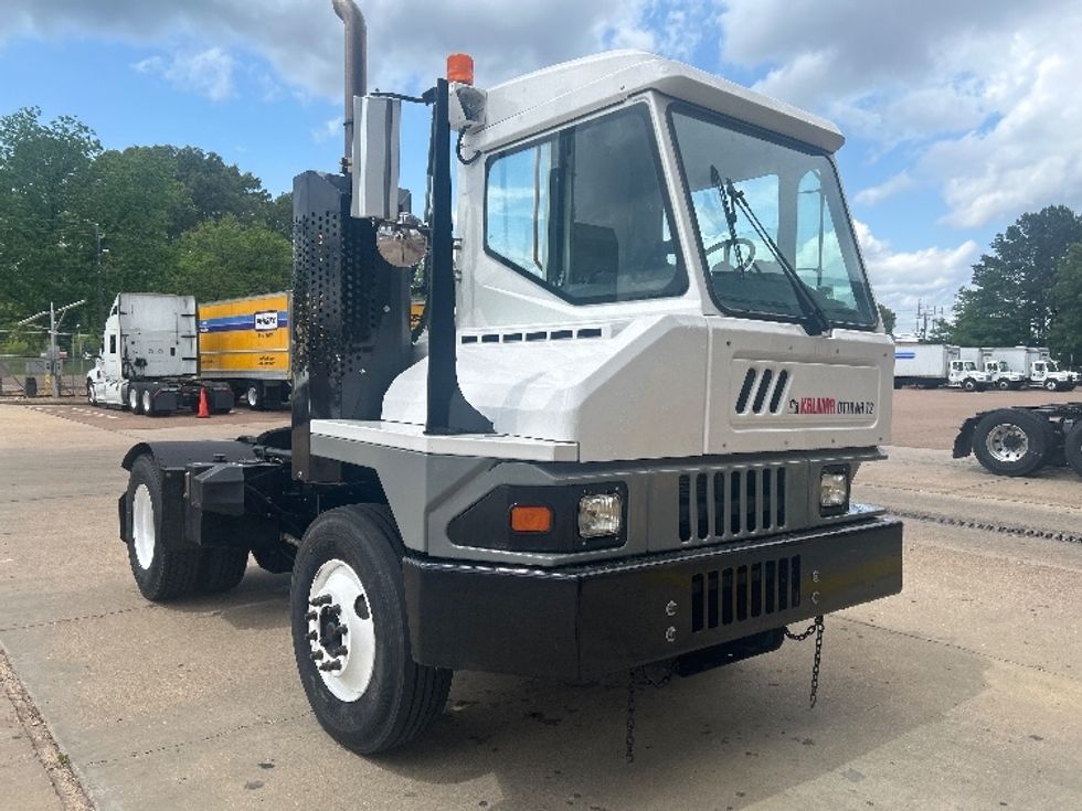 Yard Truck-Heavy Duty Tractors-Ottawa-2020-T2-Jackson-MS-25,983\n\t\tmiles-$ 65,750 - Image 1