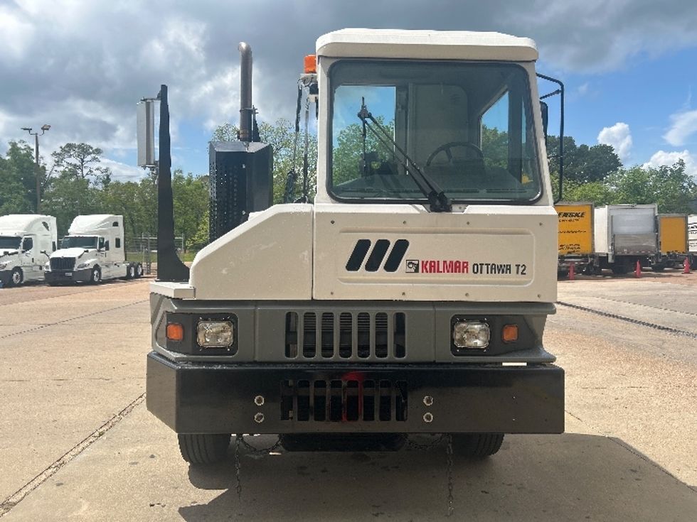 Yard Truck-Heavy Duty Tractors-Ottawa-2020-T2-Jackson-MS-25,983\n\t\tmiles-$ 65,750 - Image 2