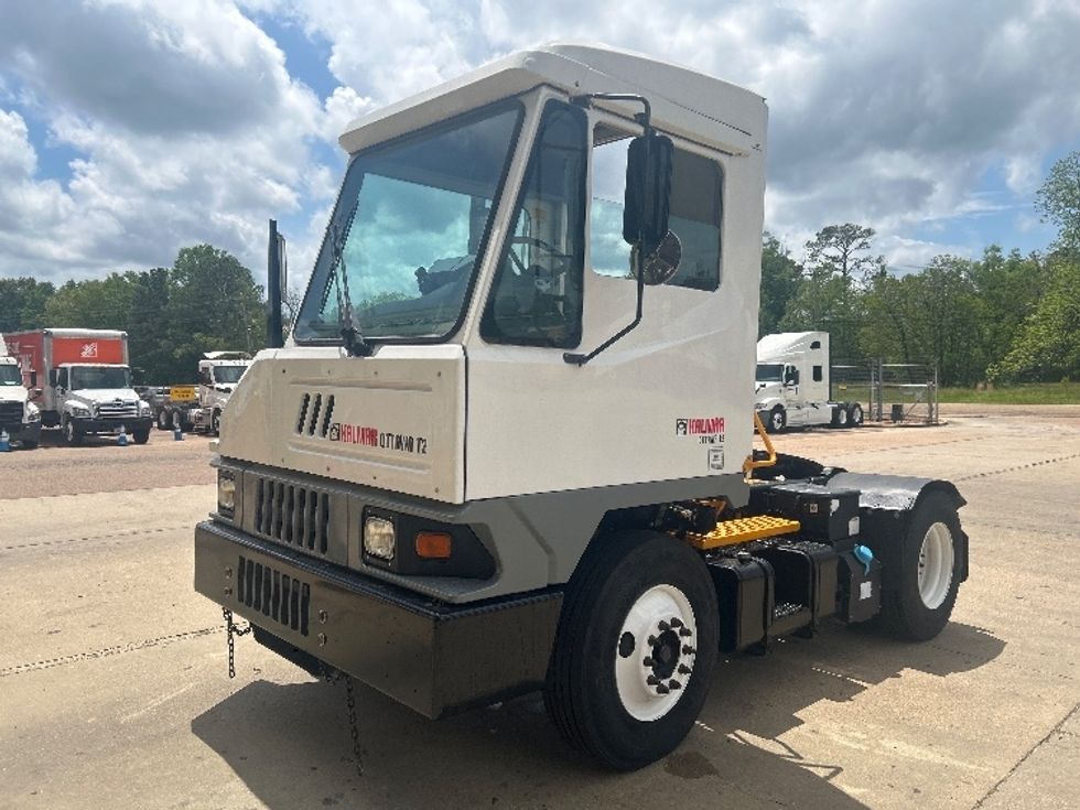 Yard Truck-Heavy Duty Tractors-Ottawa-2020-T2-Jackson-MS-25,983\n\t\tmiles-$ 65,750 - Image 3