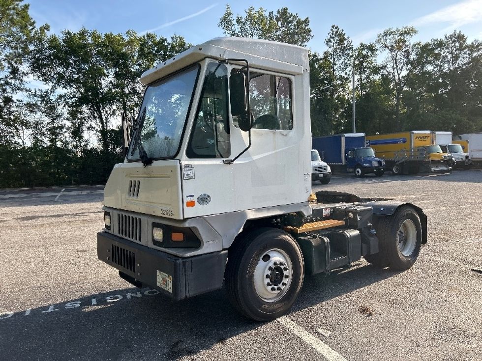 Yard Truck-Heavy Duty Tractors-Ottawa-2020-T2-Jacksonville-FL-336,070\n\t\tmiles-$ 79,000 - Image 3