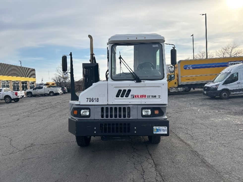 Yard Truck-Heavy Duty Tractors-Ottawa-2020-T2-Kansas City-MO-27,688\n\t\tmiles-$ 76,750 - Image 2