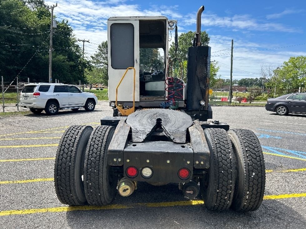 Yard Truck-Heavy Duty Tractors-Ottawa-2020-T2-Newport News-VA-33,062\n\t\tmiles-$ 59,000 - Image 6