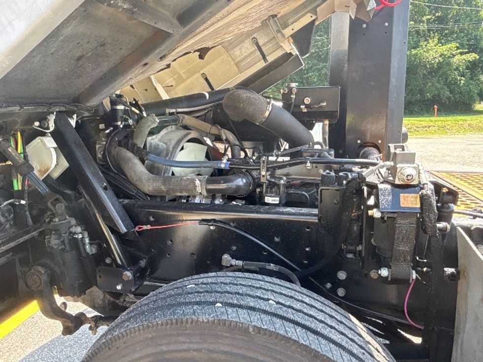 Yard Truck-Heavy Duty Tractors-Ottawa-2020-T2-Prince George-VA-180,500\n\t\tmiles-$ 68,250 - Image 15
