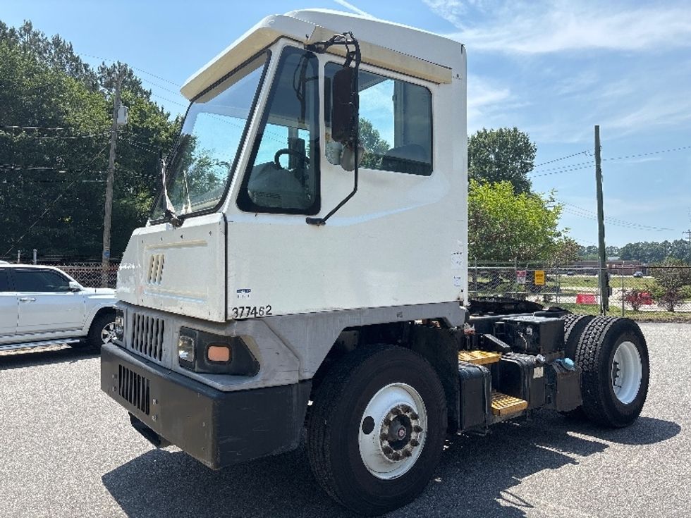 Yard Truck-Heavy Duty Tractors-Ottawa-2020-T2-Prince George-VA-180,500\n\t\tmiles-$ 68,250 - Image 3