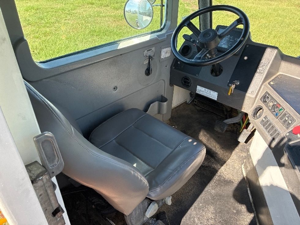 Yard Truck-Heavy Duty Tractors-Ottawa-2020-T2-Richland-MS-10,299\n\t\tmiles-$ 65,500 - Image 12