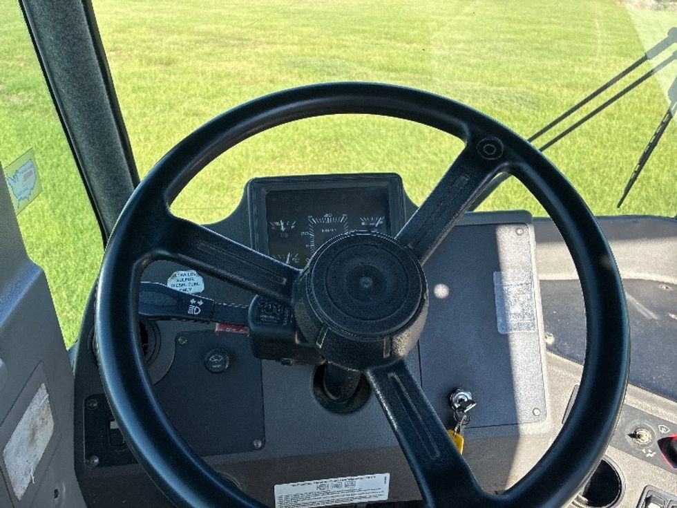 Yard Truck-Heavy Duty Tractors-Ottawa-2020-T2-Richland-MS-10,299\n\t\tmiles-$ 65,500 - Image 9