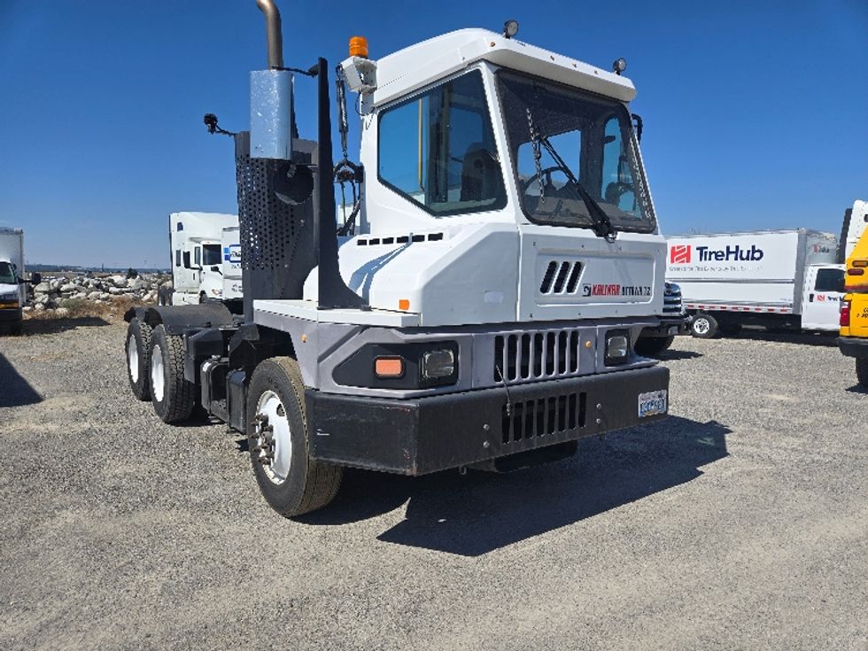 Yard Truck-Heavy Duty Tractors-Ottawa-2020-T2-Spokane Valley-WA-30,658\n\t\tmiles-$ 75,250 - Image 1