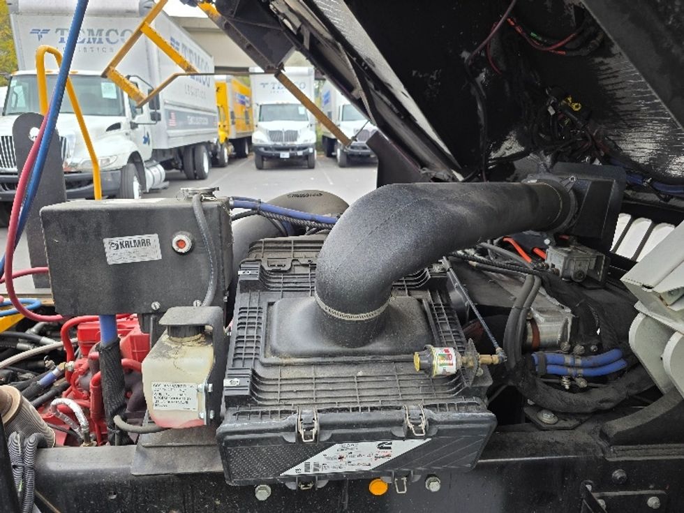 Yard Truck-Heavy Duty Tractors-Ottawa-2020-T2-Tukwila-WA-14,850\n\t\tmiles-$ 76,500 - Image 15