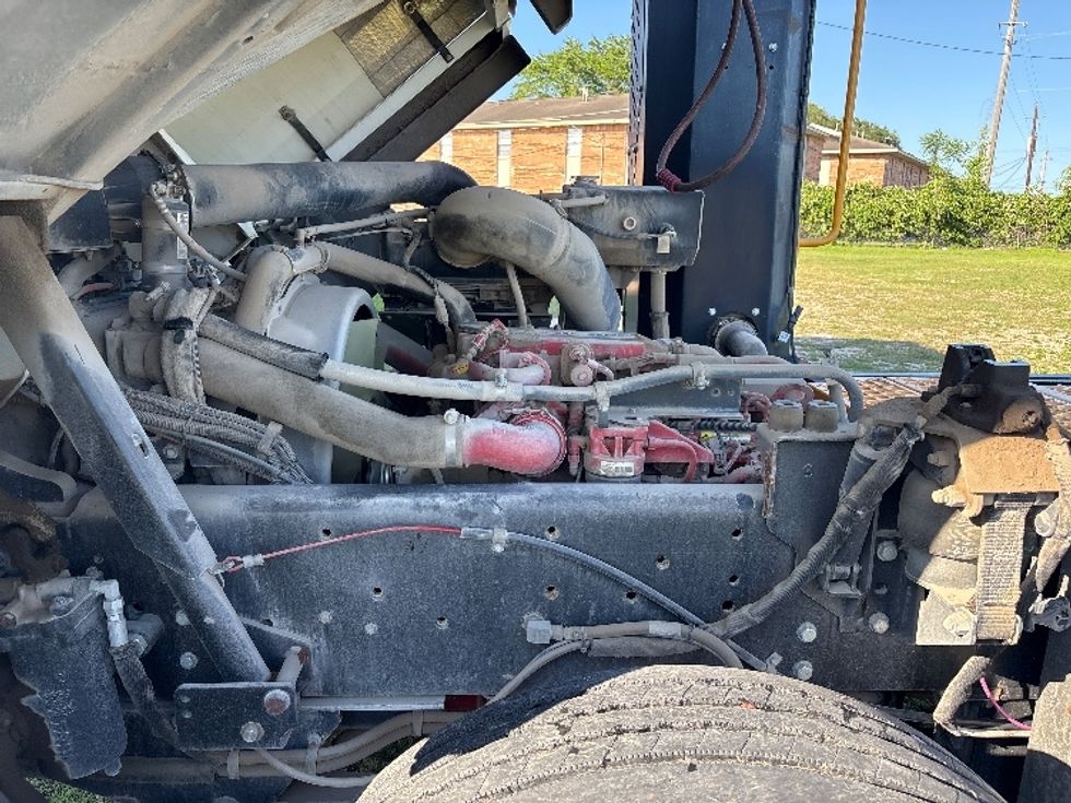 Yard Truck-Heavy Duty Tractors-Ottawa-2020-T2-Waco-TX-18,976\n\t\tmiles-$ 73,500 - Image 12