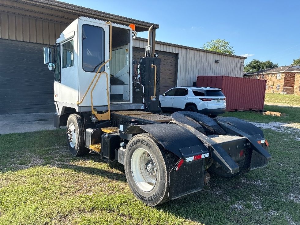 Yard Truck-Heavy Duty Tractors-Ottawa-2020-T2-Waco-TX-18,976\n\t\tmiles-$ 73,500 - Image 5