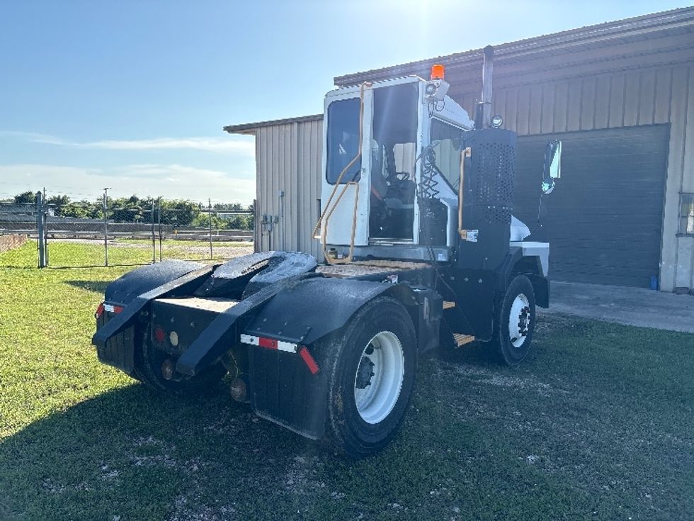 Yard Truck-Heavy Duty Tractors-Ottawa-2020-T2-Waco-TX-18,976\n\t\tmiles-$ 73,500 - Image 7