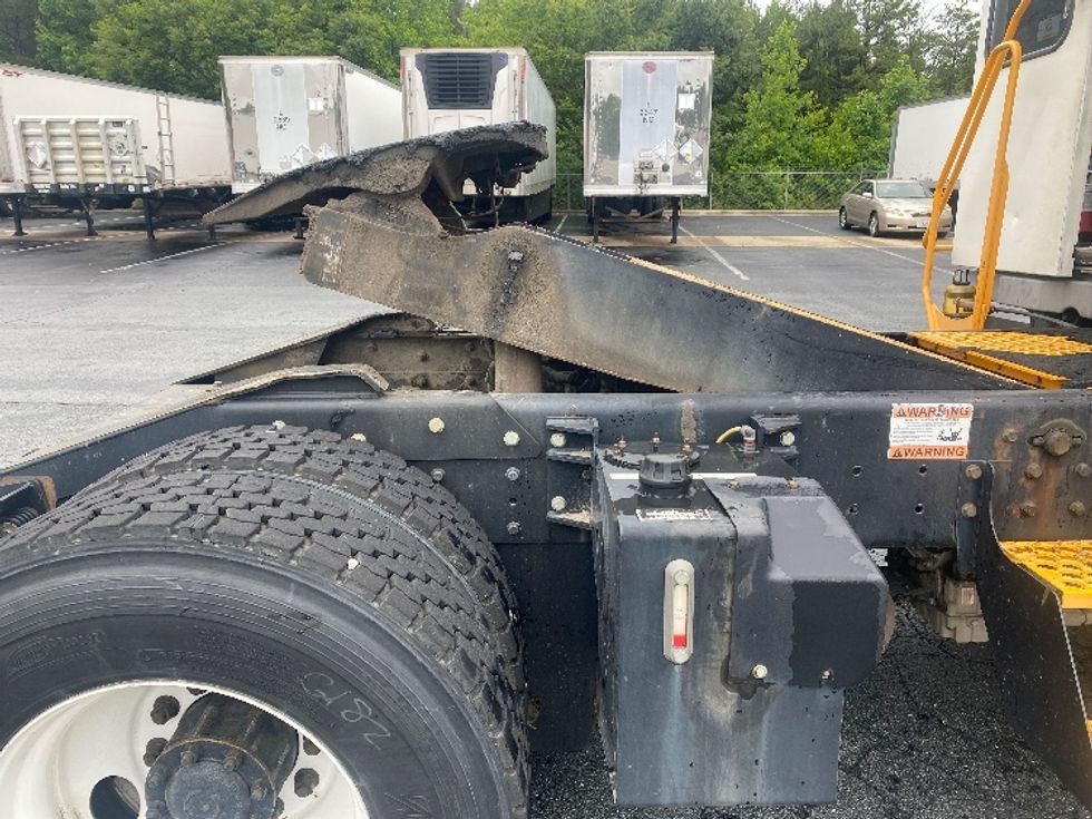 Yard Truck-Heavy Duty Tractors-Ottawa-2020-T2-Winston Salem-NC-39,495\n\t\tmiles-$ 81,000 - Image 18