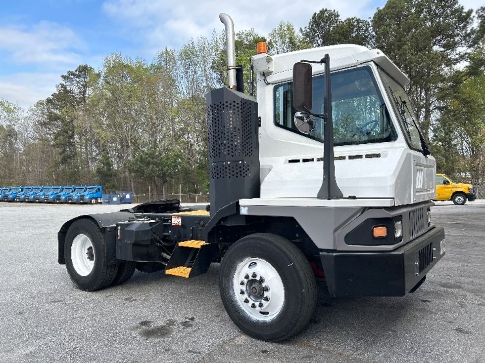 Yard Truck-Heavy Duty Tractors-Ottawa-2021-T2-Anderson-SC-38,364\n\t\tmiles-$ 90,500 - Image 1