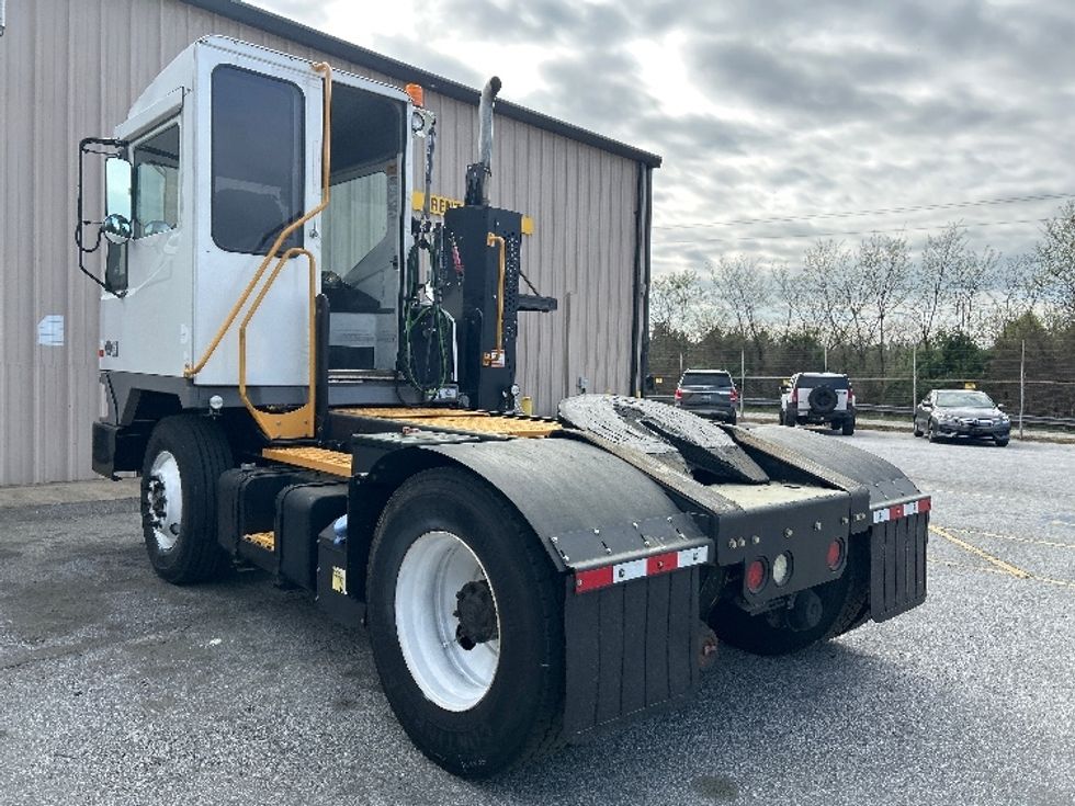 Yard Truck-Heavy Duty Tractors-Ottawa-2021-T2-Anderson-SC-38,364\n\t\tmiles-$ 90,500 - Image 5