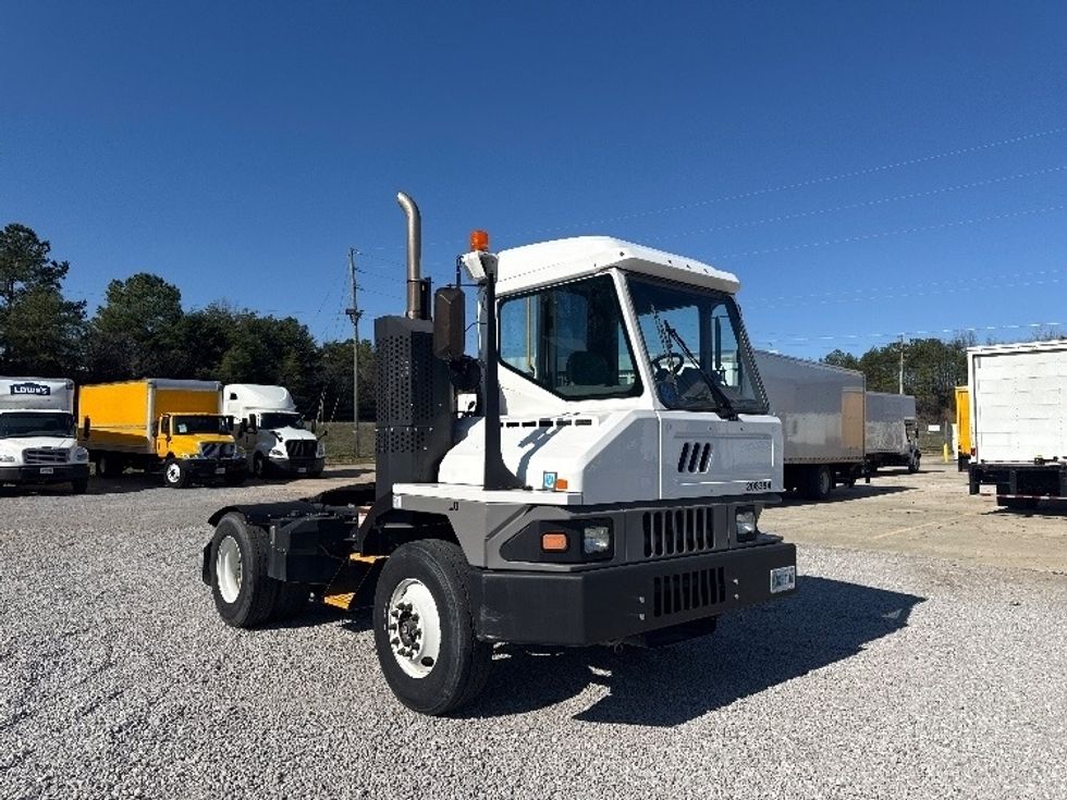 Yard Truck-Heavy Duty Tractors-Ottawa-2021-T2-Birmingham-AL-28,631\n\t\tmiles-$ 89,250 - Image 1