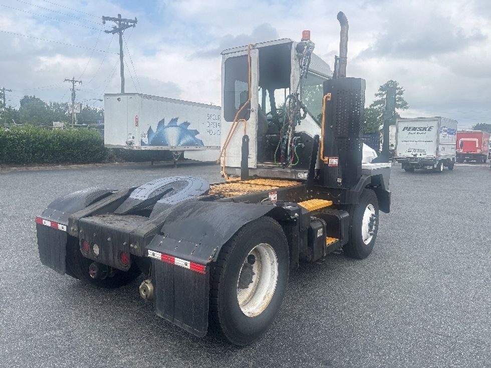Yard Truck-Heavy Duty Tractors-Ottawa-2021-T2-Concord-NC-26,084\n\t\tmiles-$ 77,500 - Image 7