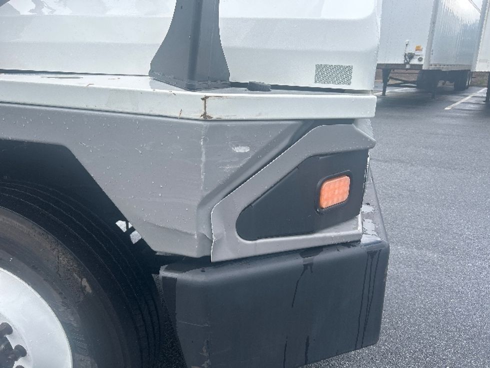 Yard Truck-Heavy Duty Tractors-Ottawa-2021-T2-Forest Park-GA-119,179\n\t\tmiles-$ 81,500 - Image 18