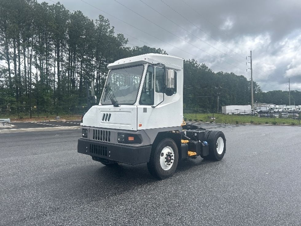 Yard Truck-Heavy Duty Tractors-Ottawa-2021-T2-Forest Park-GA-119,179\n\t\tmiles-$ 81,500 - Image 3
