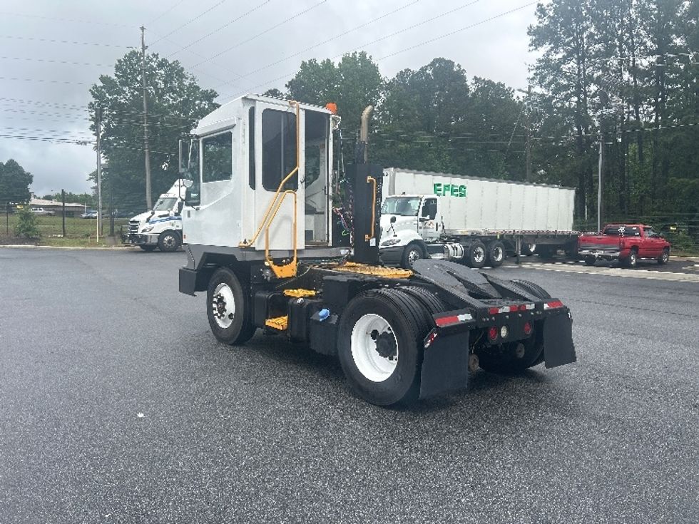 Yard Truck-Heavy Duty Tractors-Ottawa-2021-T2-Forest Park-GA-119,179\n\t\tmiles-$ 81,500 - Image 5