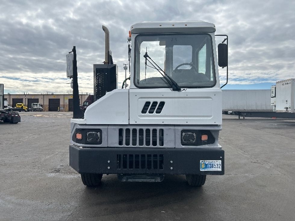 Yard Truck-Heavy Duty Tractors-Ottawa-2021-T2-Indianapolis-IN-7,170\n\t\tmiles-$ 88,250 - Image 2